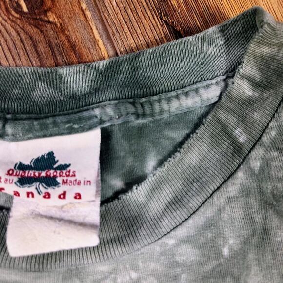 VINTAGE TIE DYE ALASKA WILDERNESS CANADA QUALITY GOODS CREWNECK WOLF BEAR - Picture 3 of 5